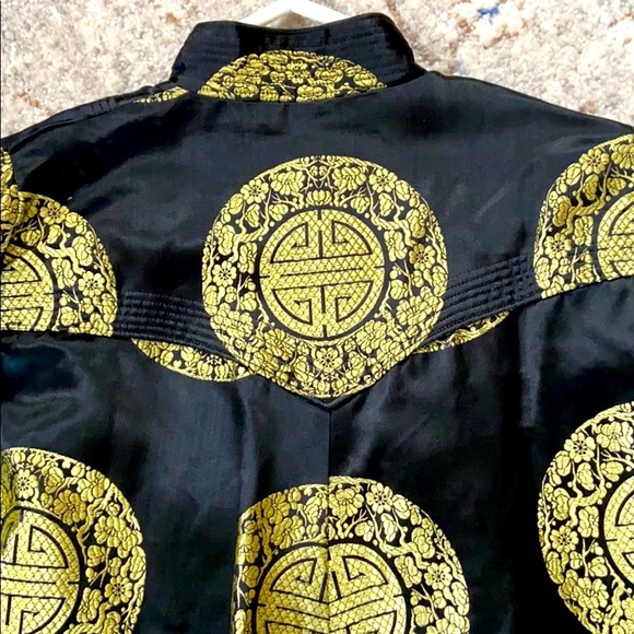 Woman’s Medallion Asian Silk Jacket SMALL - Picture 6 of 6